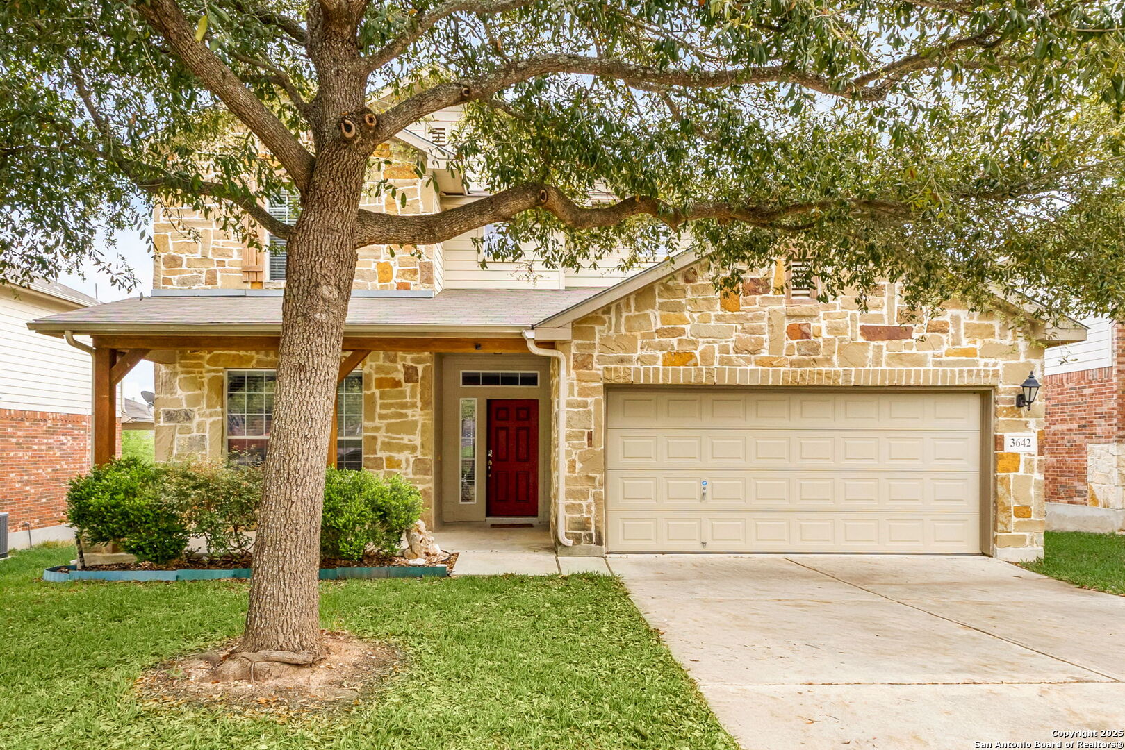 3642 PINYON PNE, San Antonio, TX 78261 — photo 1