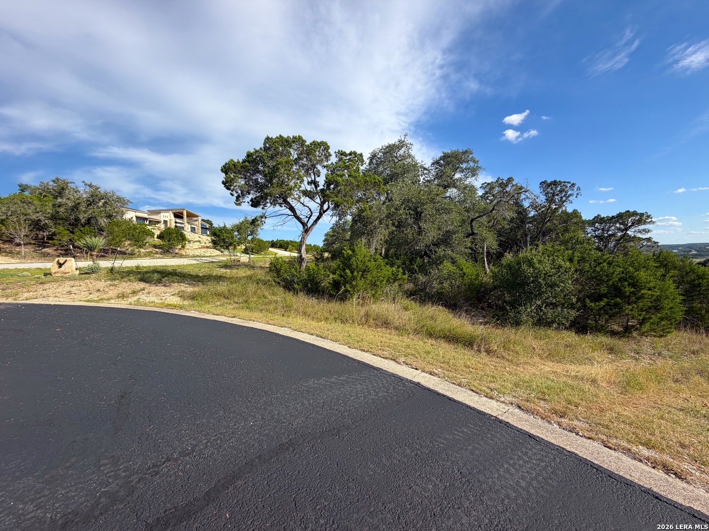 233 Enigma, , 78070 — photo 1