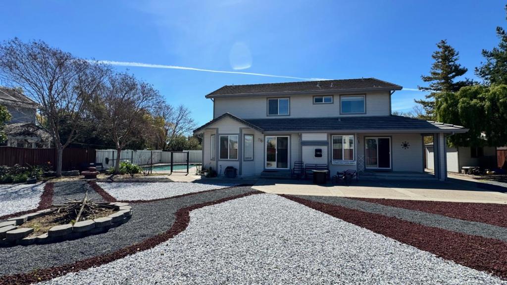 206 Meadow Creek Court, Oakley, CA 94561 — photo 1