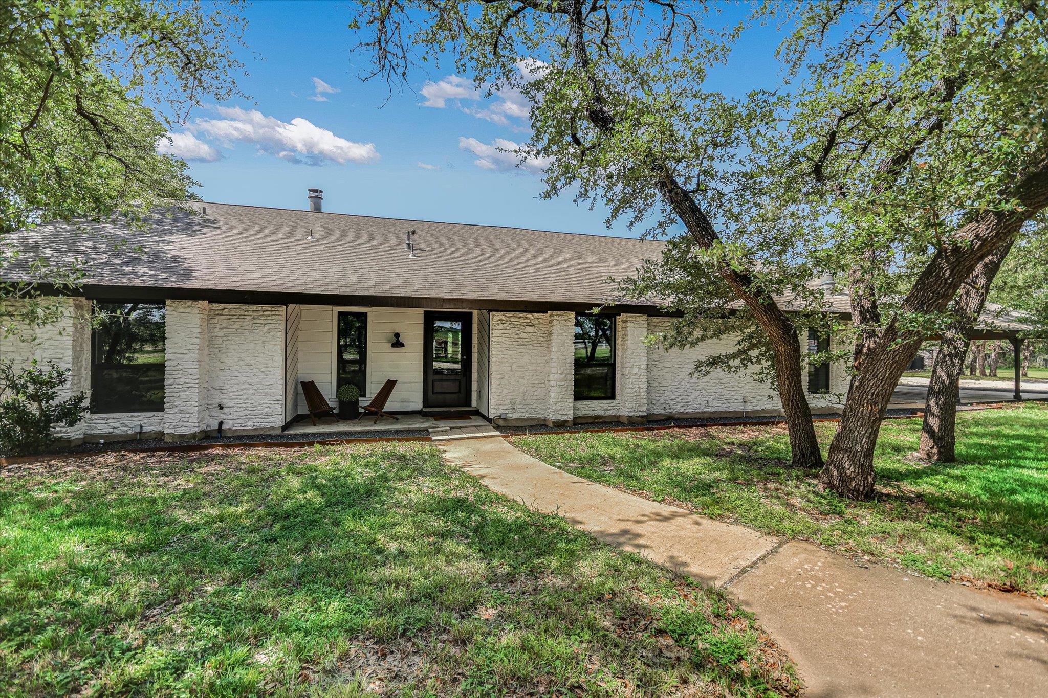 4717  Sam Bass Rd, Round Rock, TX 78681 — photo 1