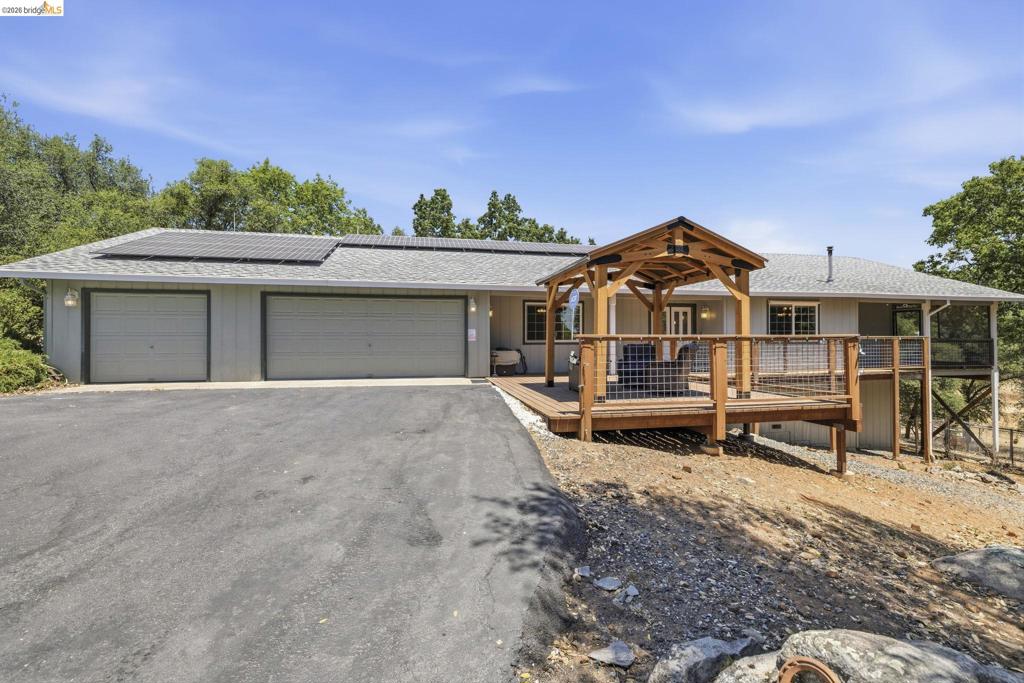 18223 Hershey Rd, Sonora, CA 95370 — photo 1