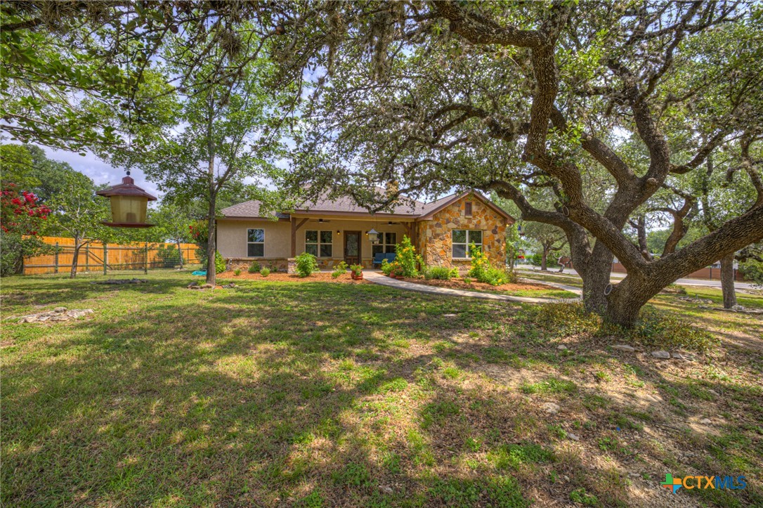 737 La Paloma Drive, Canyon Lake, TX 78133 — photo 1