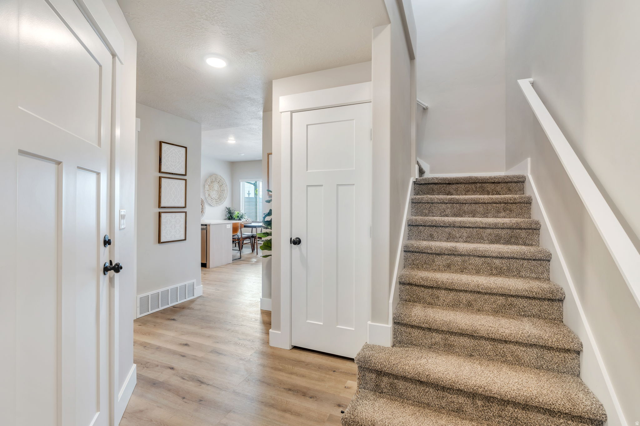 7206 W LARA LEIGH LN, Magna, UT 84044 — photo 1