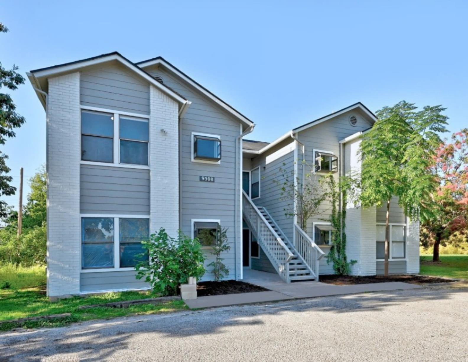 9508  Kempler Dr  #B, Austin, TX 78748 — photo 1