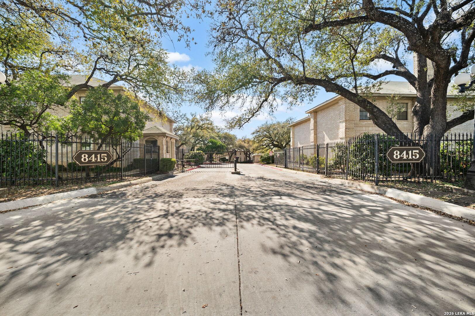 8415 Fredericksburg Rd #306, San Antonio, TX 78229 — photo 1