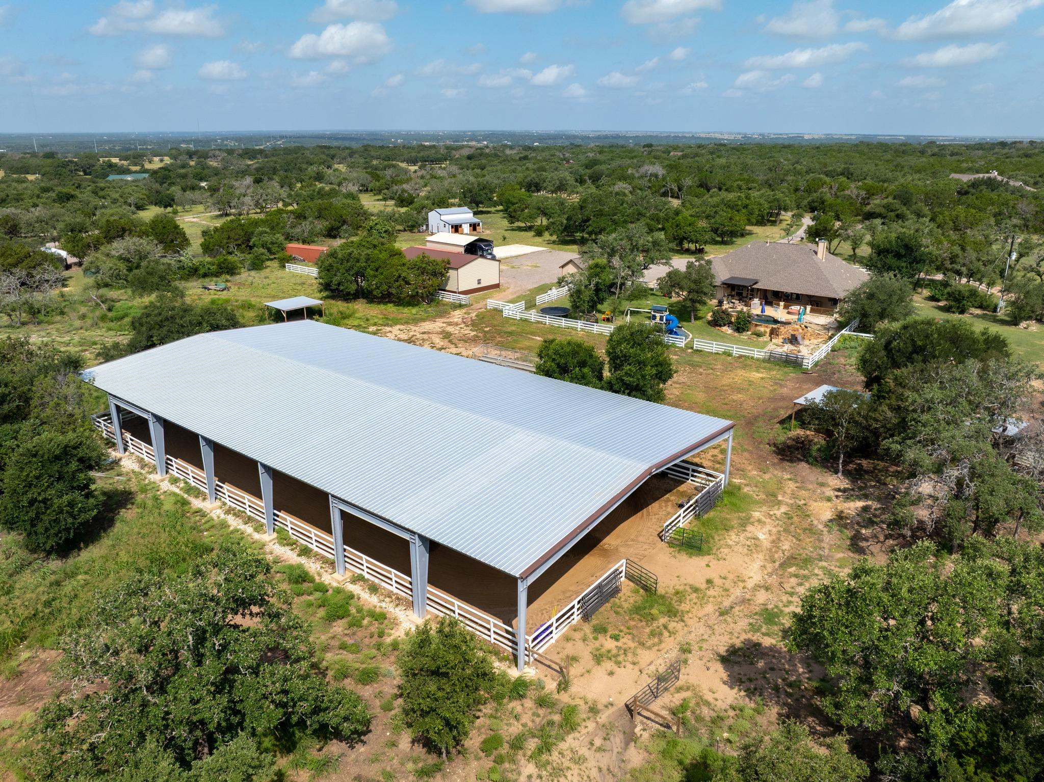 3692  County Road 207 None, Liberty Hill, TX 78642 — photo 1