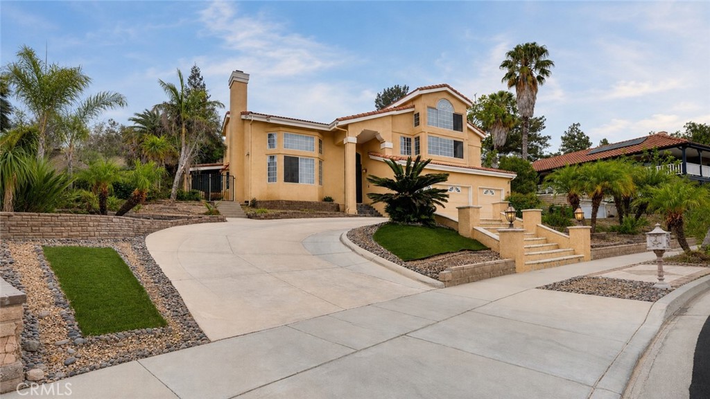 3243 Yardley, Simi Valley, CA 93063 — photo 1