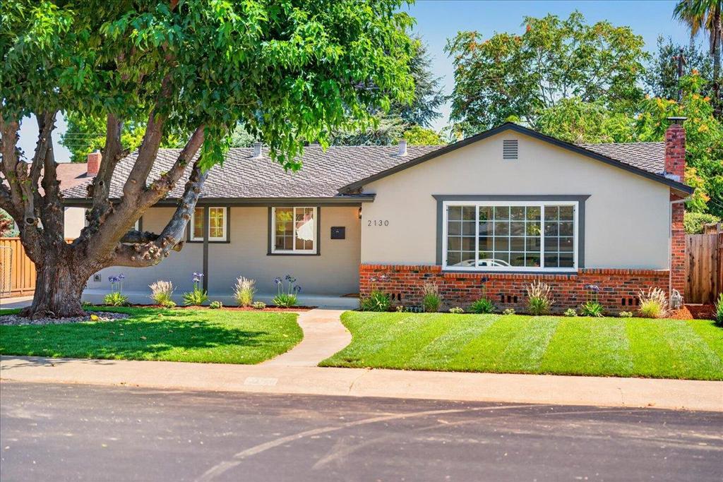 2130 Roenoke Way, San Jose, CA 95128 — photo 1