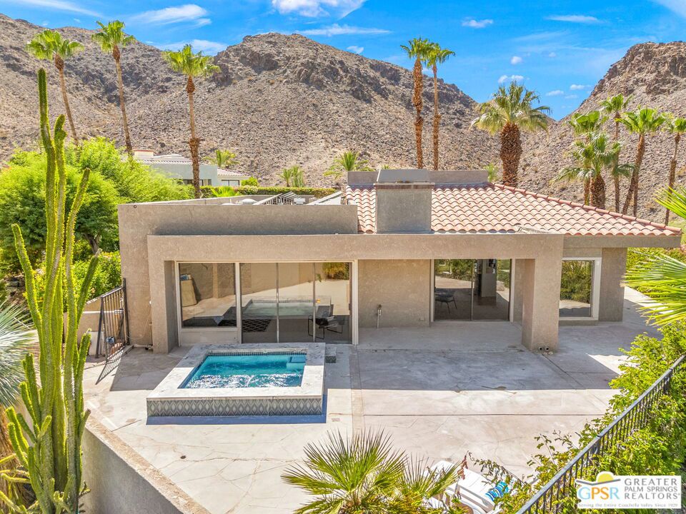 33 N Mirage Cove Drive, Rancho Mirage, CA 92270 — photo 1