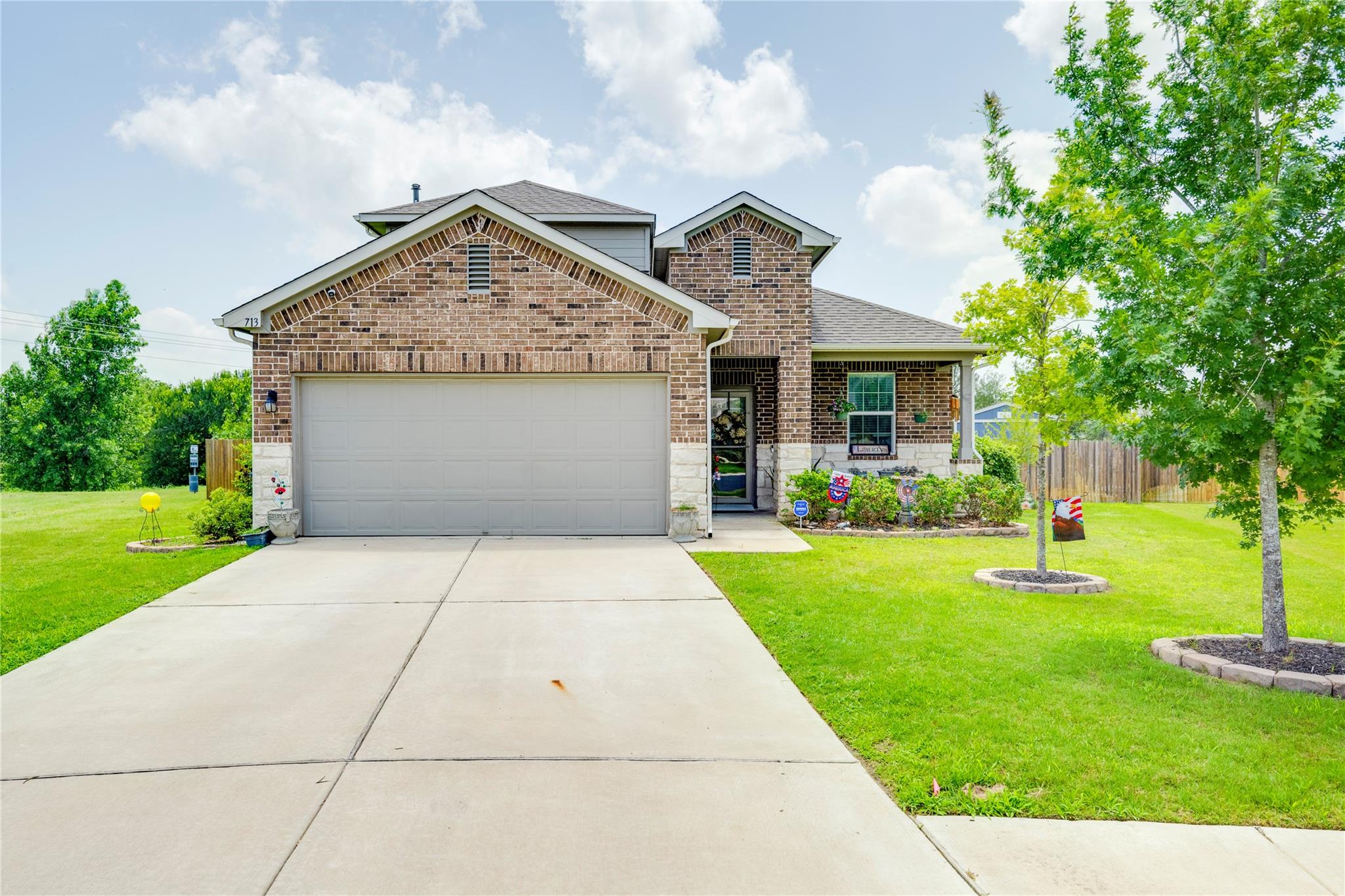 713 Bluffview Dr, Bastrop, TX 78602 — photo 1