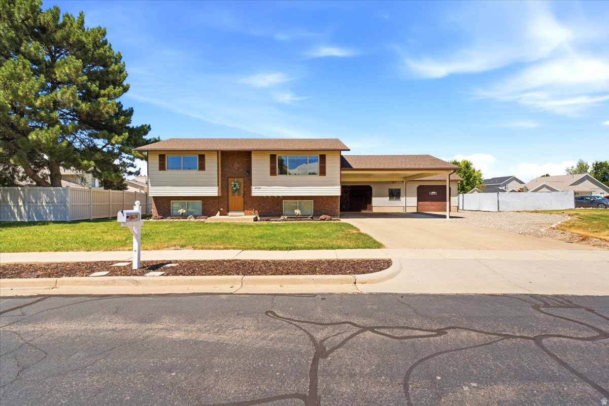 2626 W 1700 N, Clinton, UT 84015 — photo 1