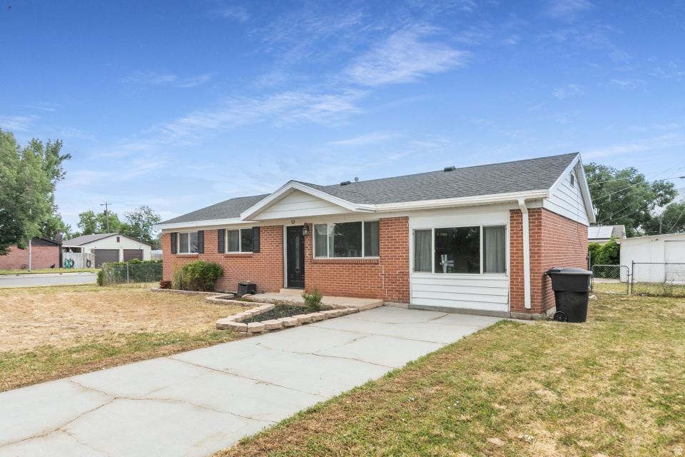 865 S 150 W, Tremonton, UT 84337 — photo 1