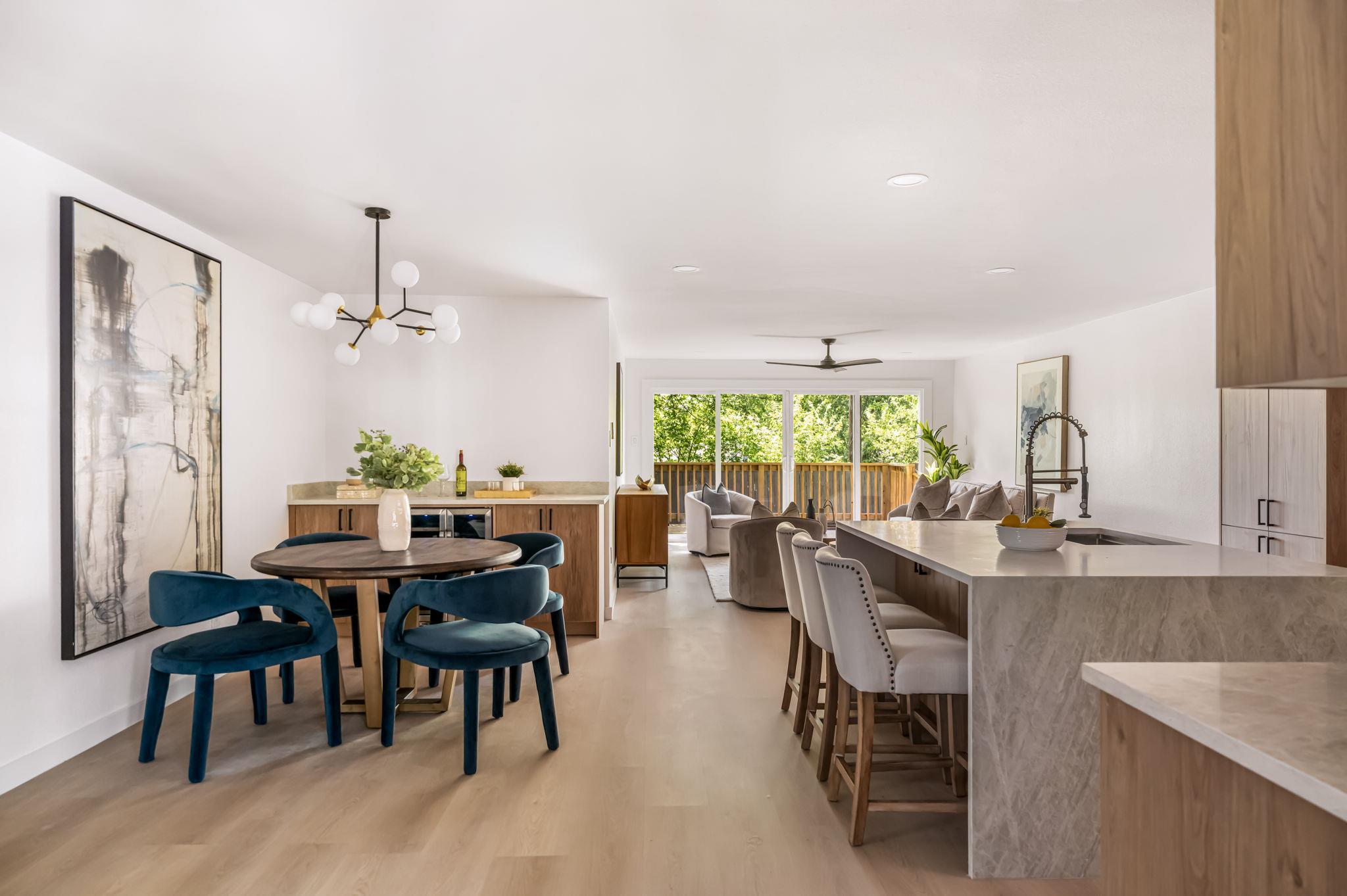 5210  Gladstone Dr, Austin, TX 78723 — photo 1