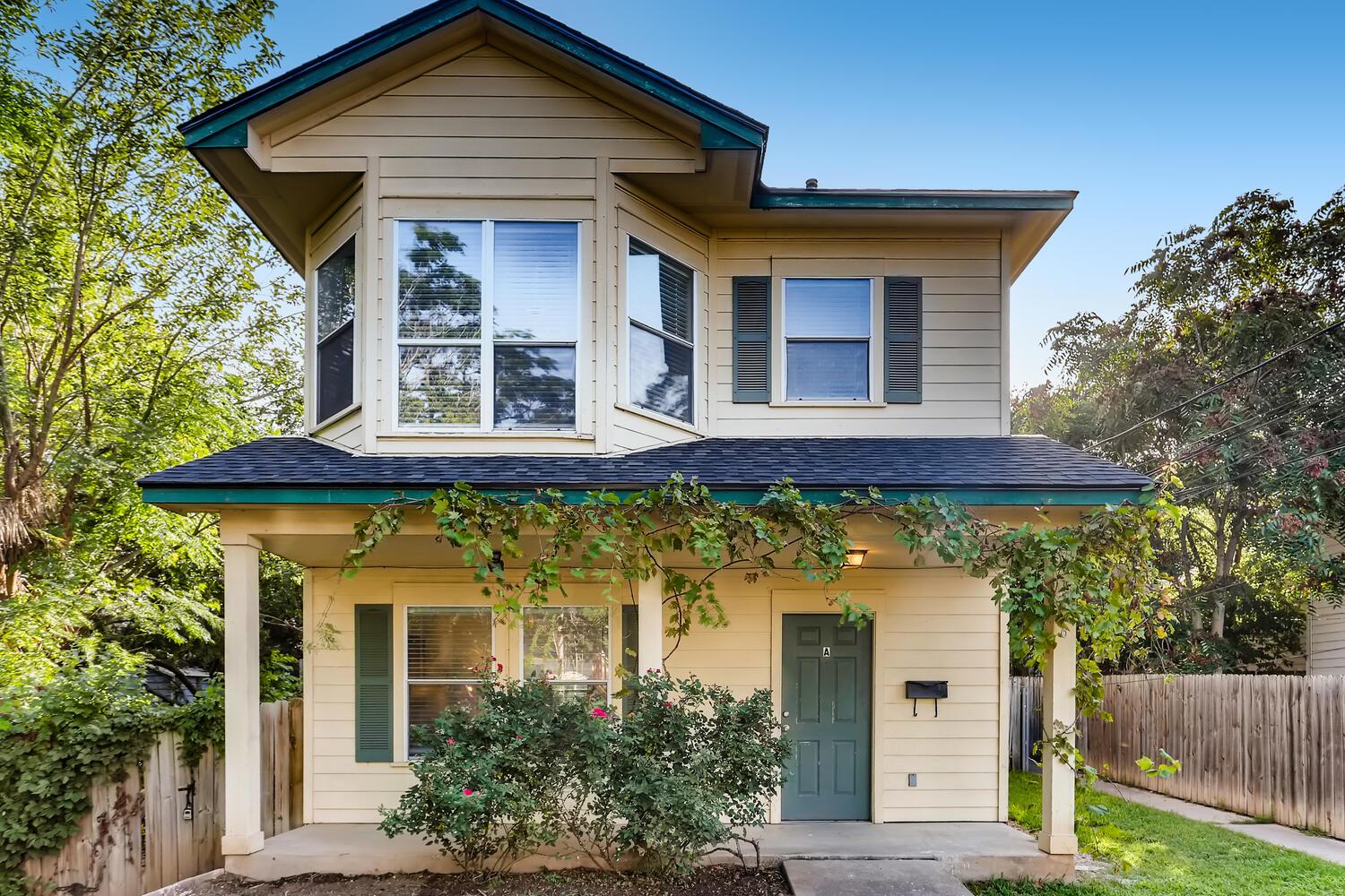 1206 Maple Ave #A/B, Austin, TX 78702 — photo 1