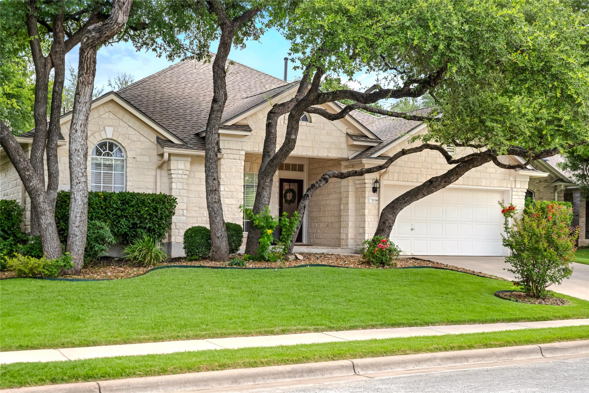 1538  Homewood Cir, Round Rock, TX 78665 — photo 1