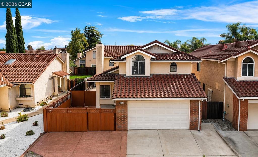 2125 Willow Ave, Antioch, CA 94509 — photo 1