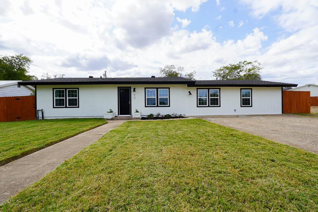 913 Hander Ln, Belton, TX 76513 — photo 1