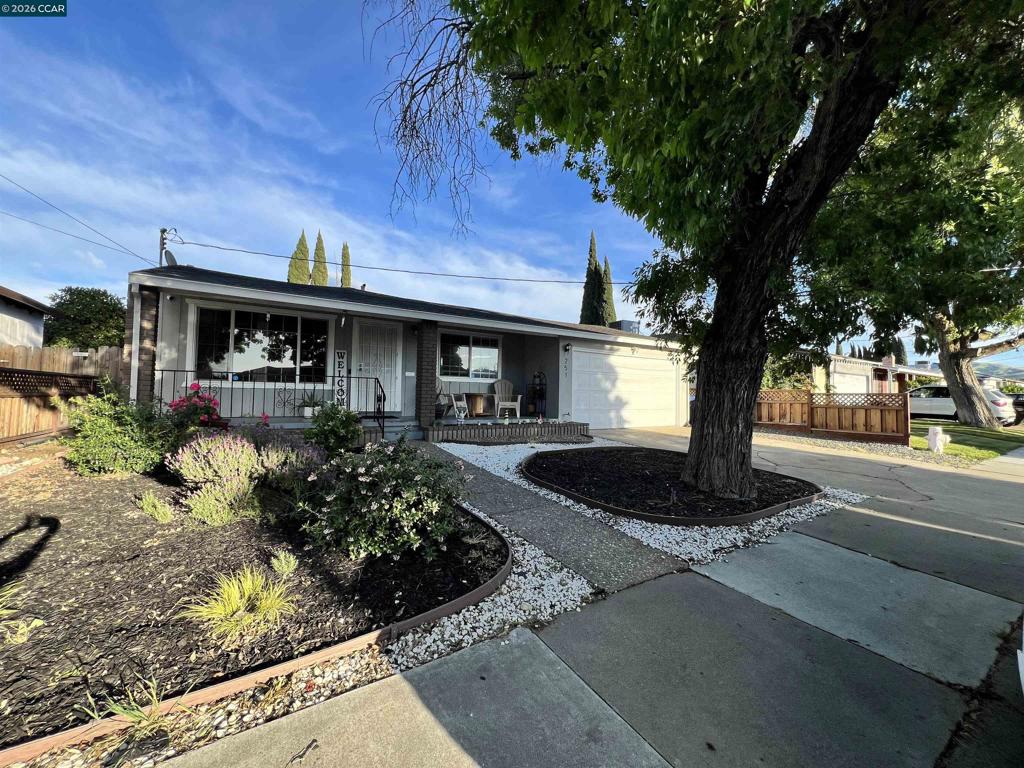 251 Rose Ann Ave., Pittsburg, CA 94565 — photo 1