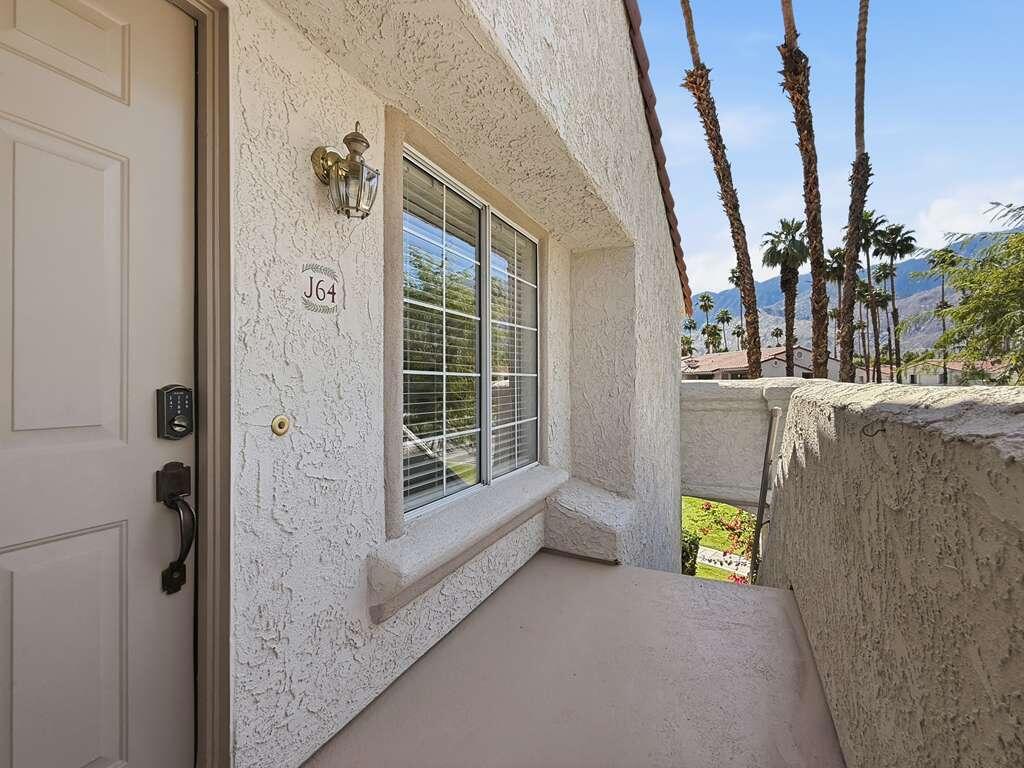 500 S Farrell Drive J64, Palm Springs, CA 92264 — photo 1