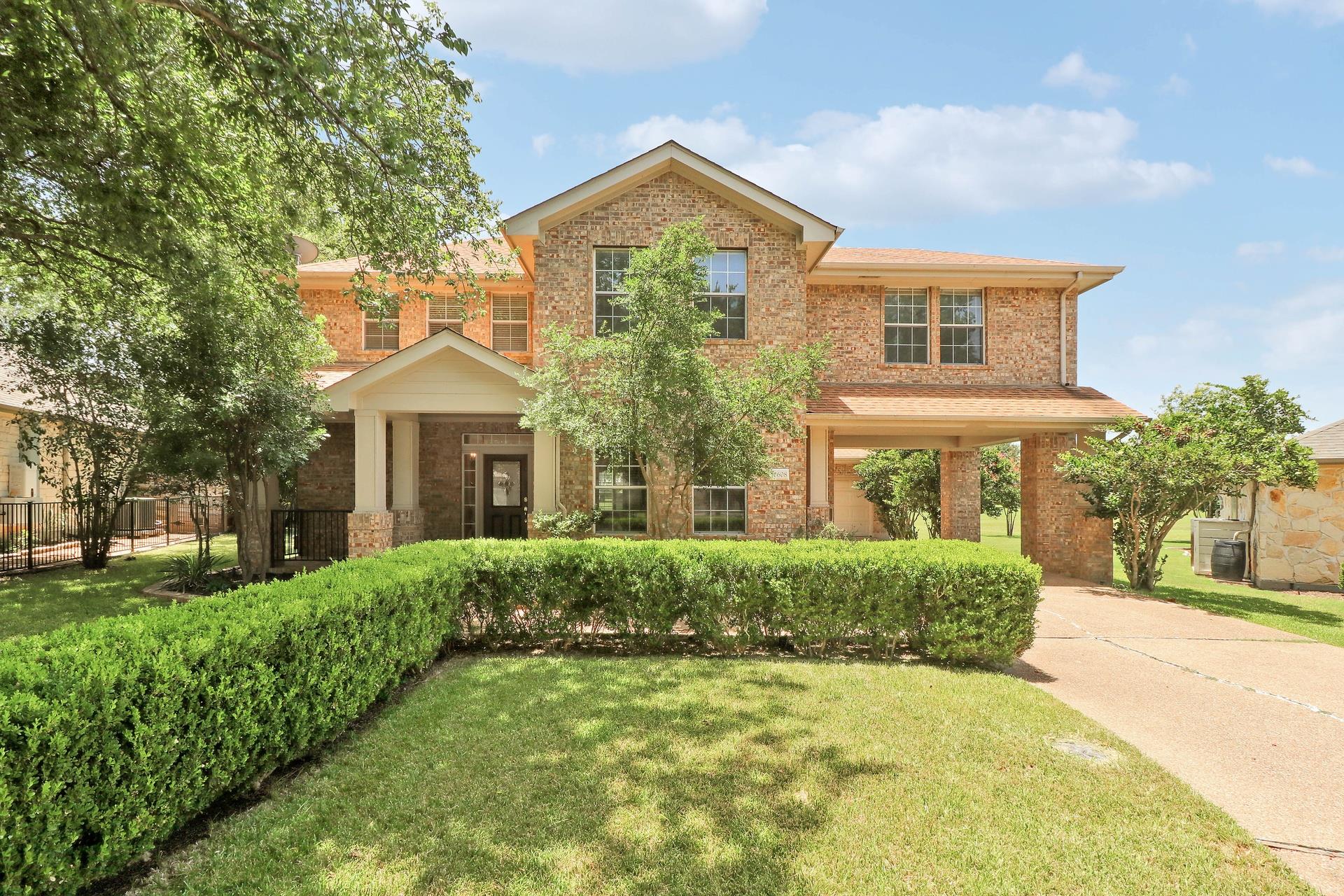 10608  Portrush Ct, Austin, TX 78747 — photo 1
