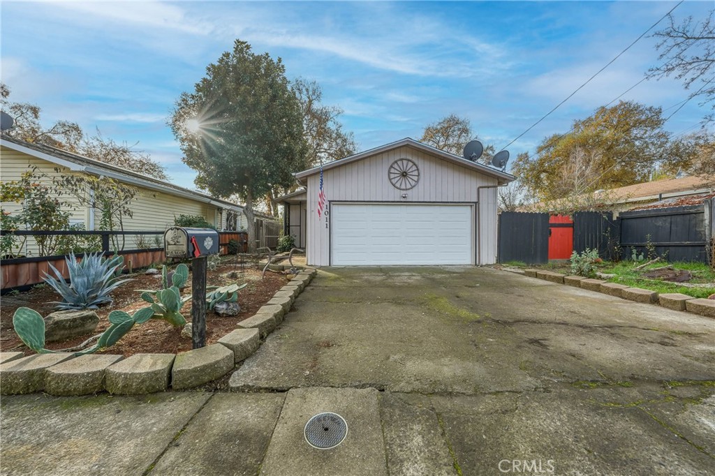 1011 2nd, Lakeport, CA 95453 — photo 1