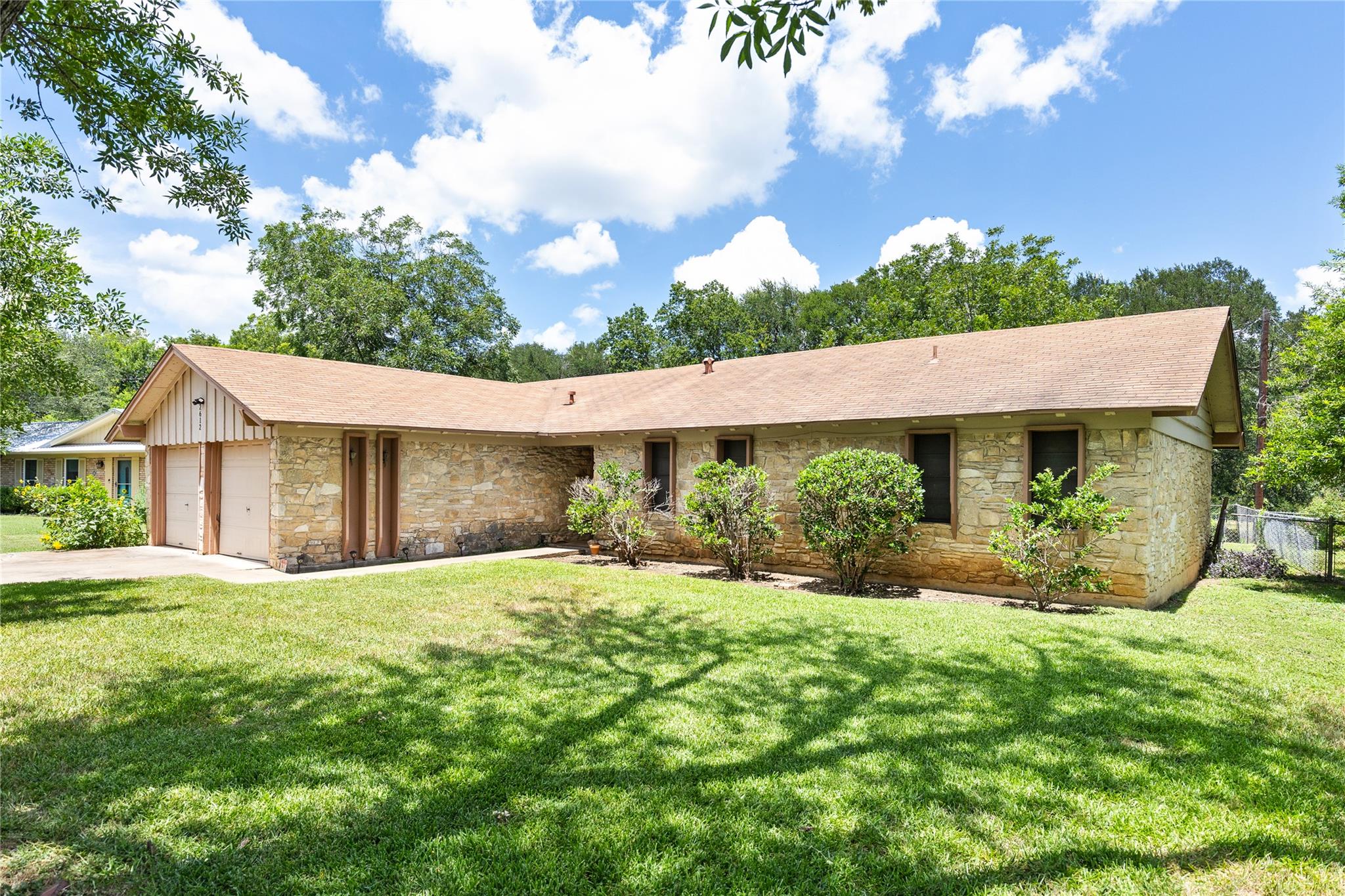 2612 Choctaw Trl, Austin, TX 78745 — photo 1