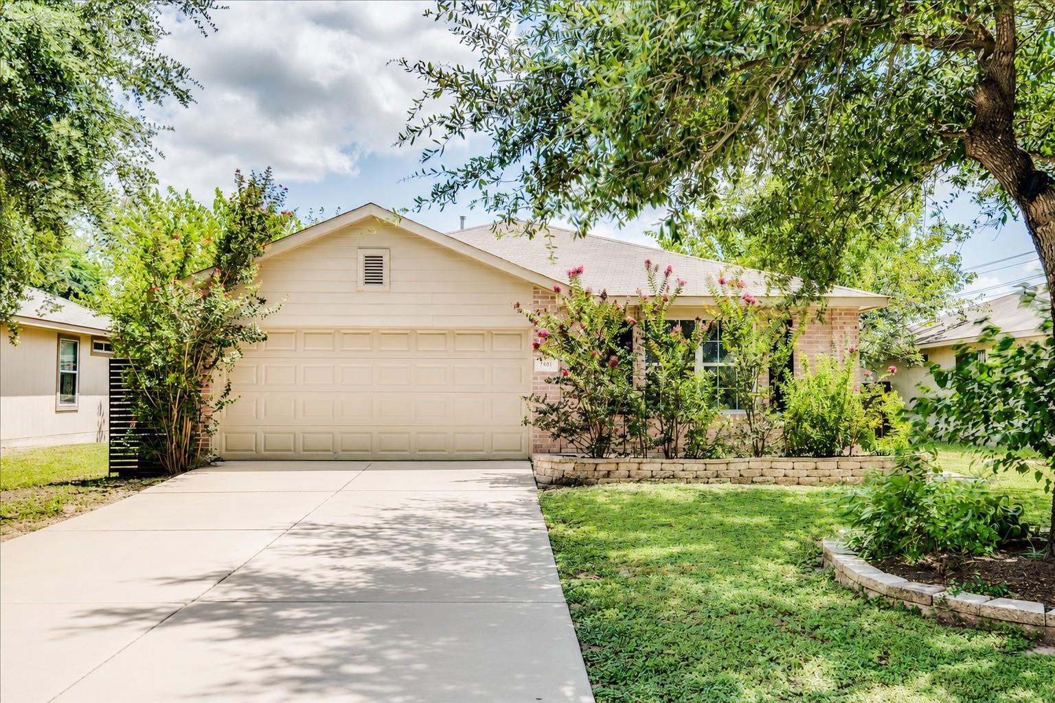 981  Goldenrod St, Kyle, TX 78640 — photo 1
