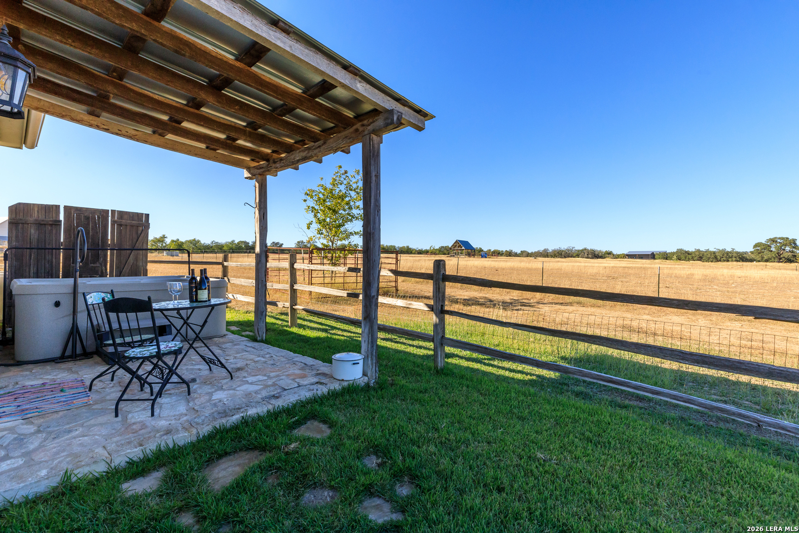 237 Twisted Timbers Rd, Fredericksburg, TX 78624 — photo 1