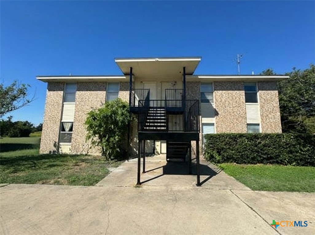 1709 Cedarhill Drive, Killeen, TX 76543 — photo 1
