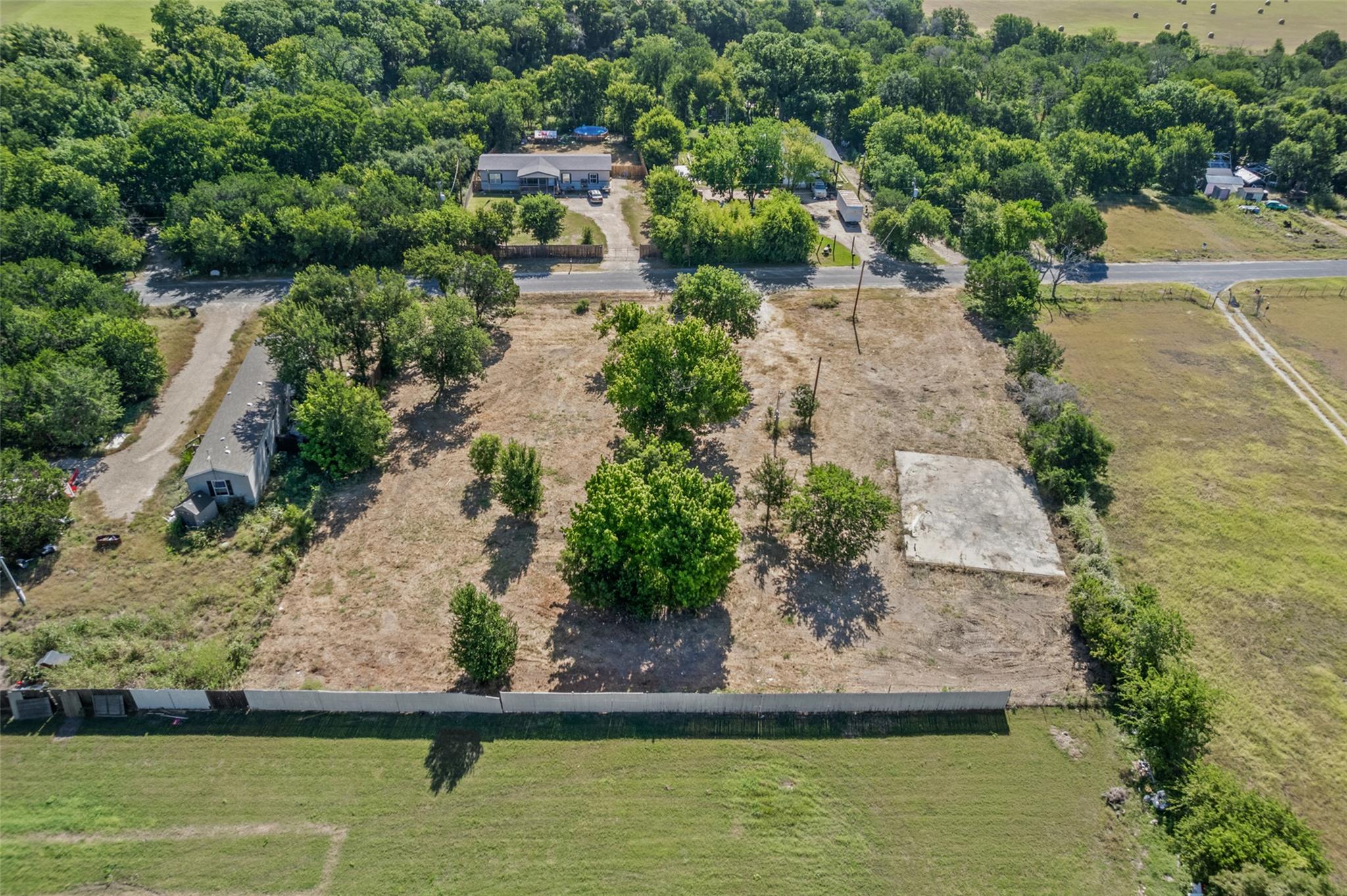 150  River Rd, Liberty Hill, TX 78642 — photo 1