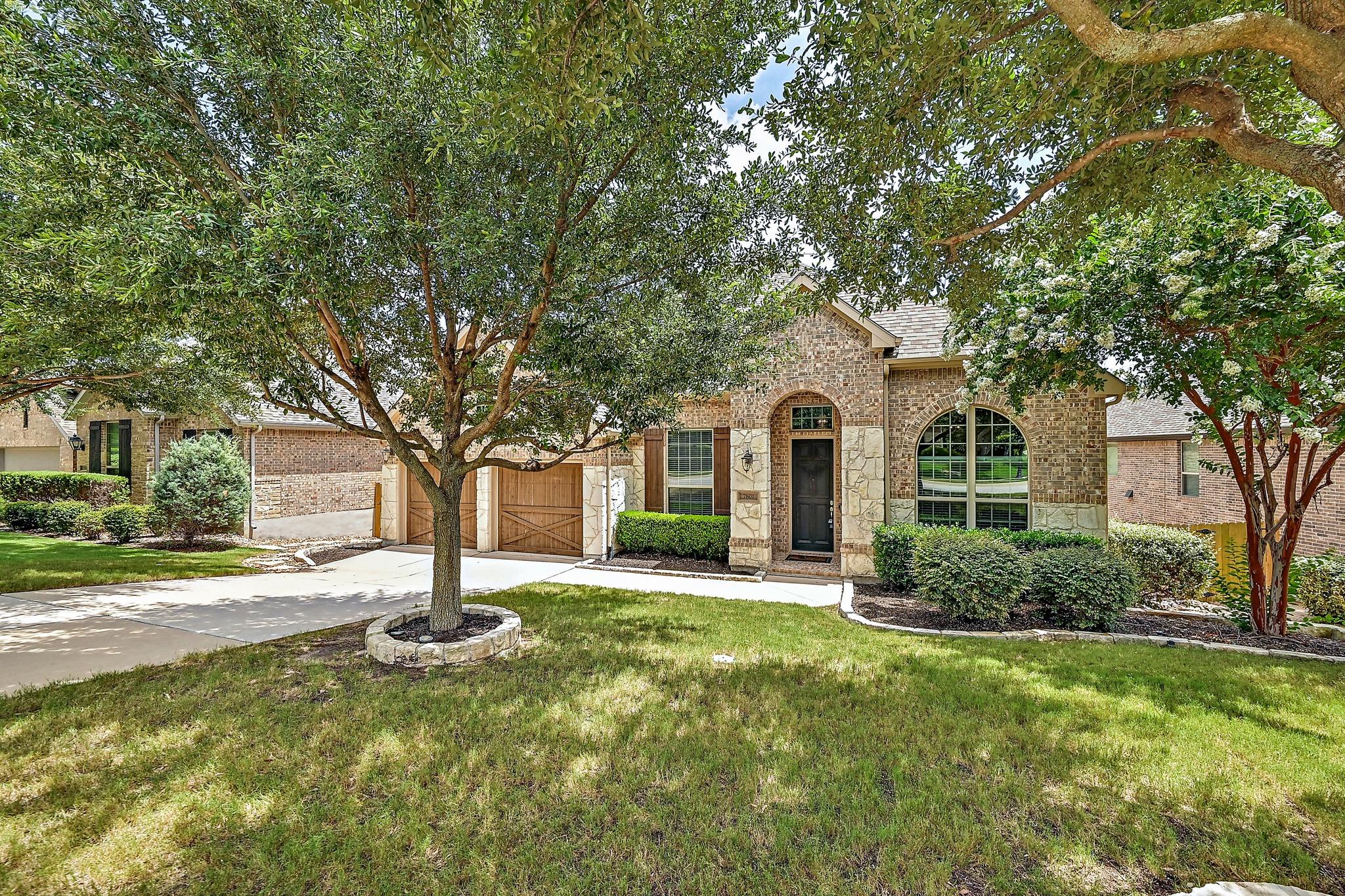 7801 Turnback Ledge Trl, Lago Vista, TX 78645 — photo 1