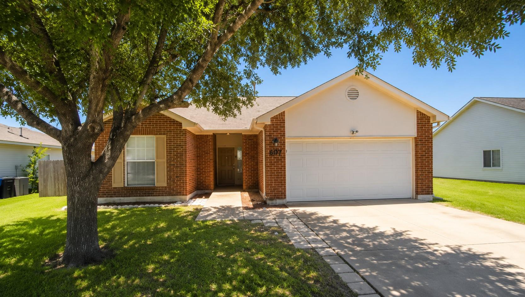 607 Morning Dove Dr, Hutto, TX 78634 — photo 1