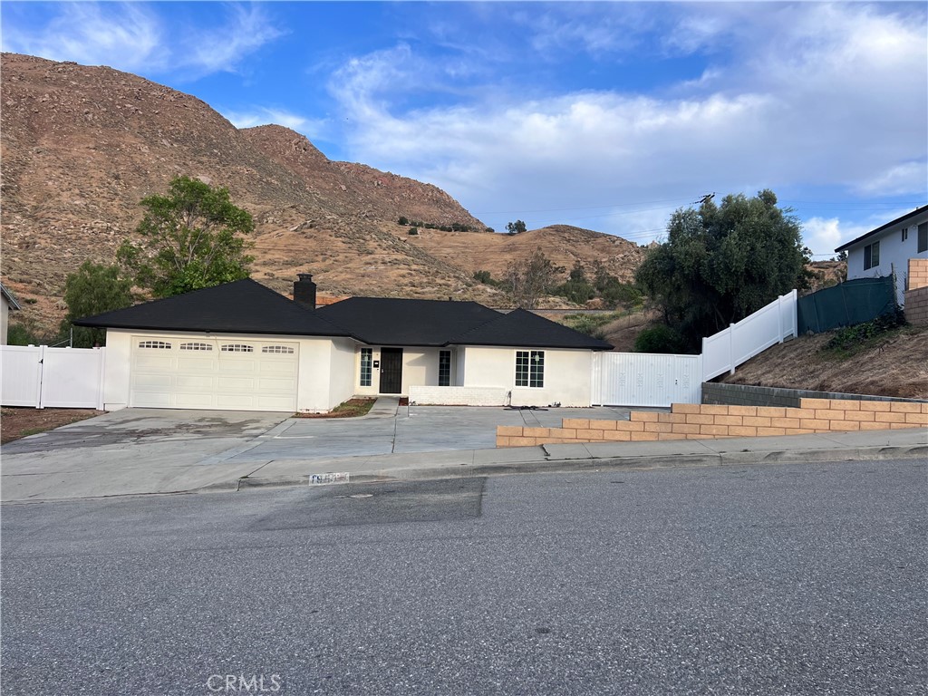 195 Masters, Riverside, CA 92507 — photo 1