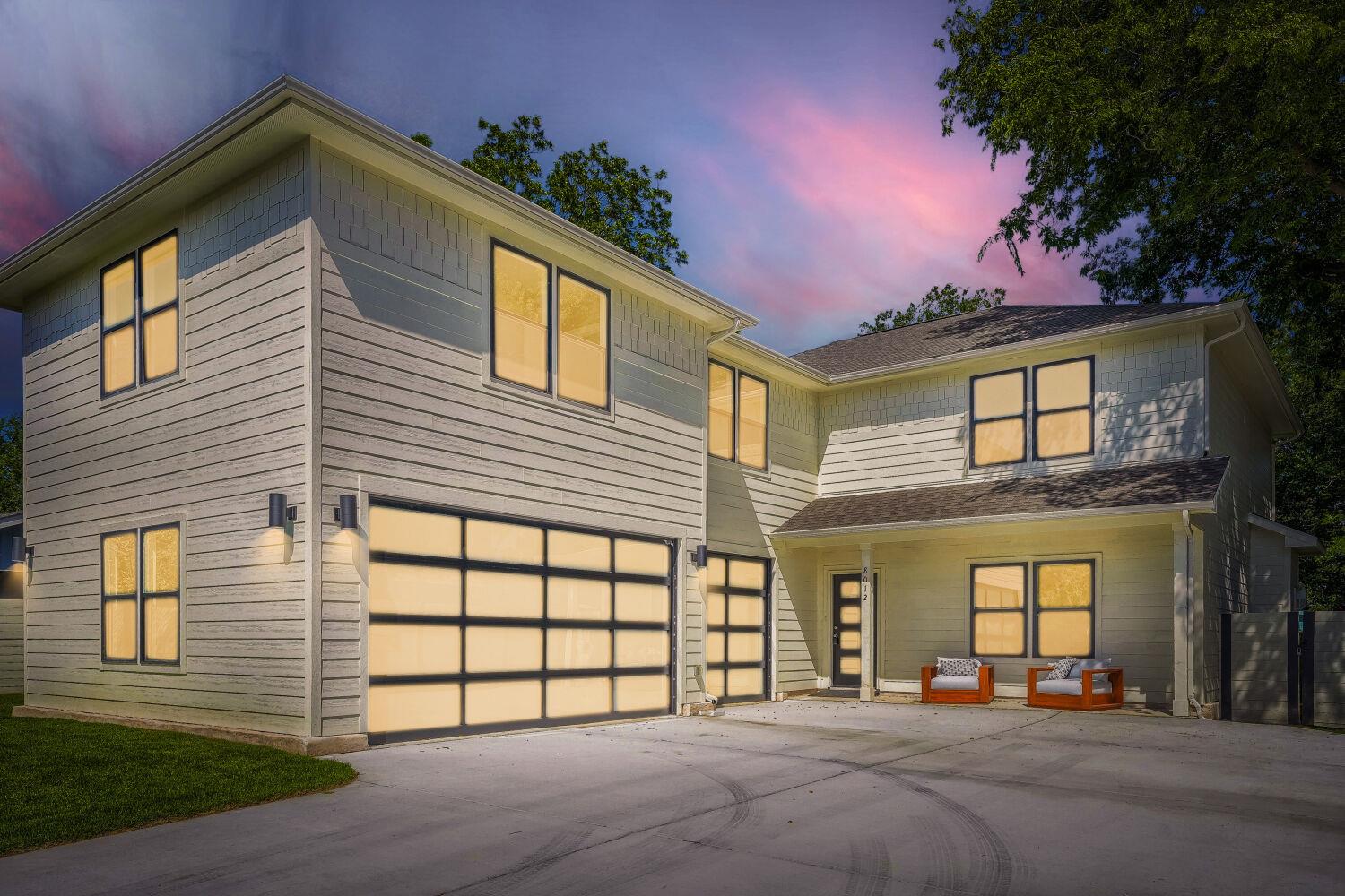 8012 Gault, Austin, TX 78757 — photo 1