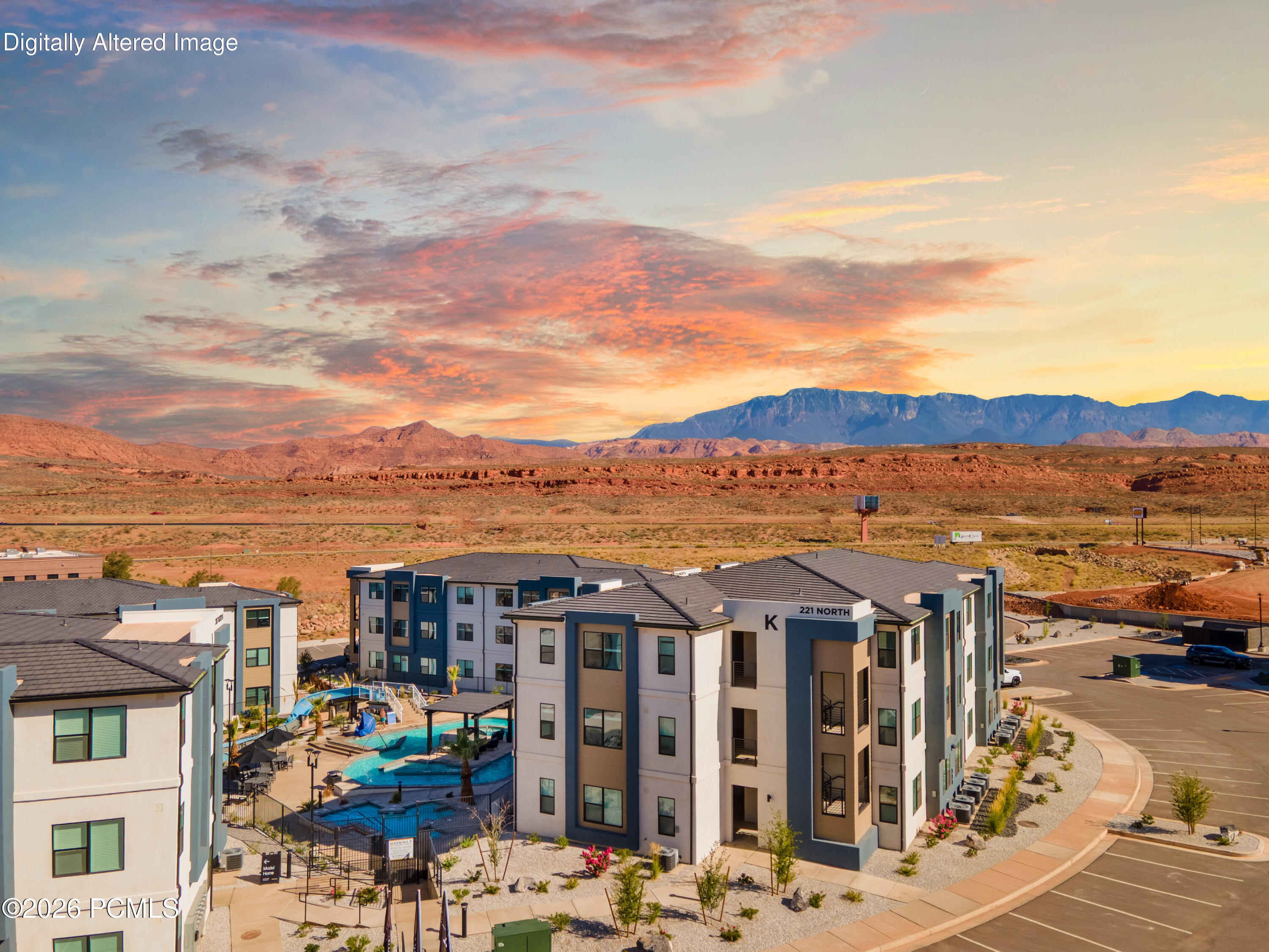 221 N Cliff Side Drive 301, Hurricane, UT 84737 — photo 1