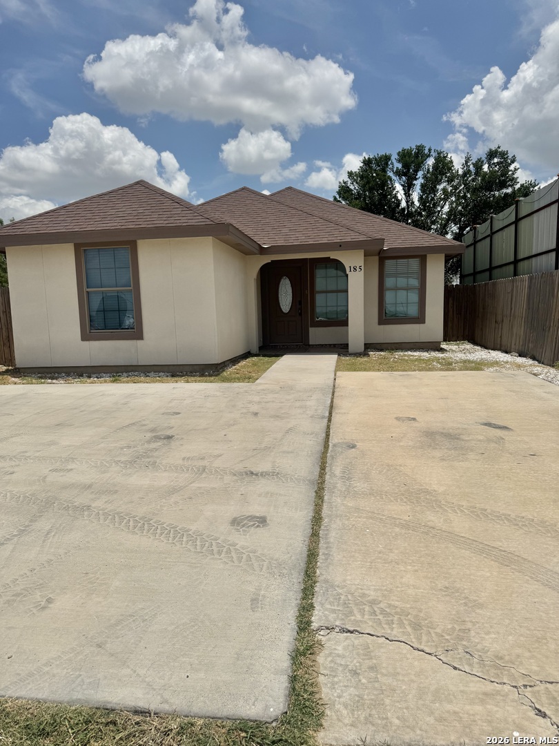 185 Rosita Valley, Eagle Pass, TX 78852 — photo 1