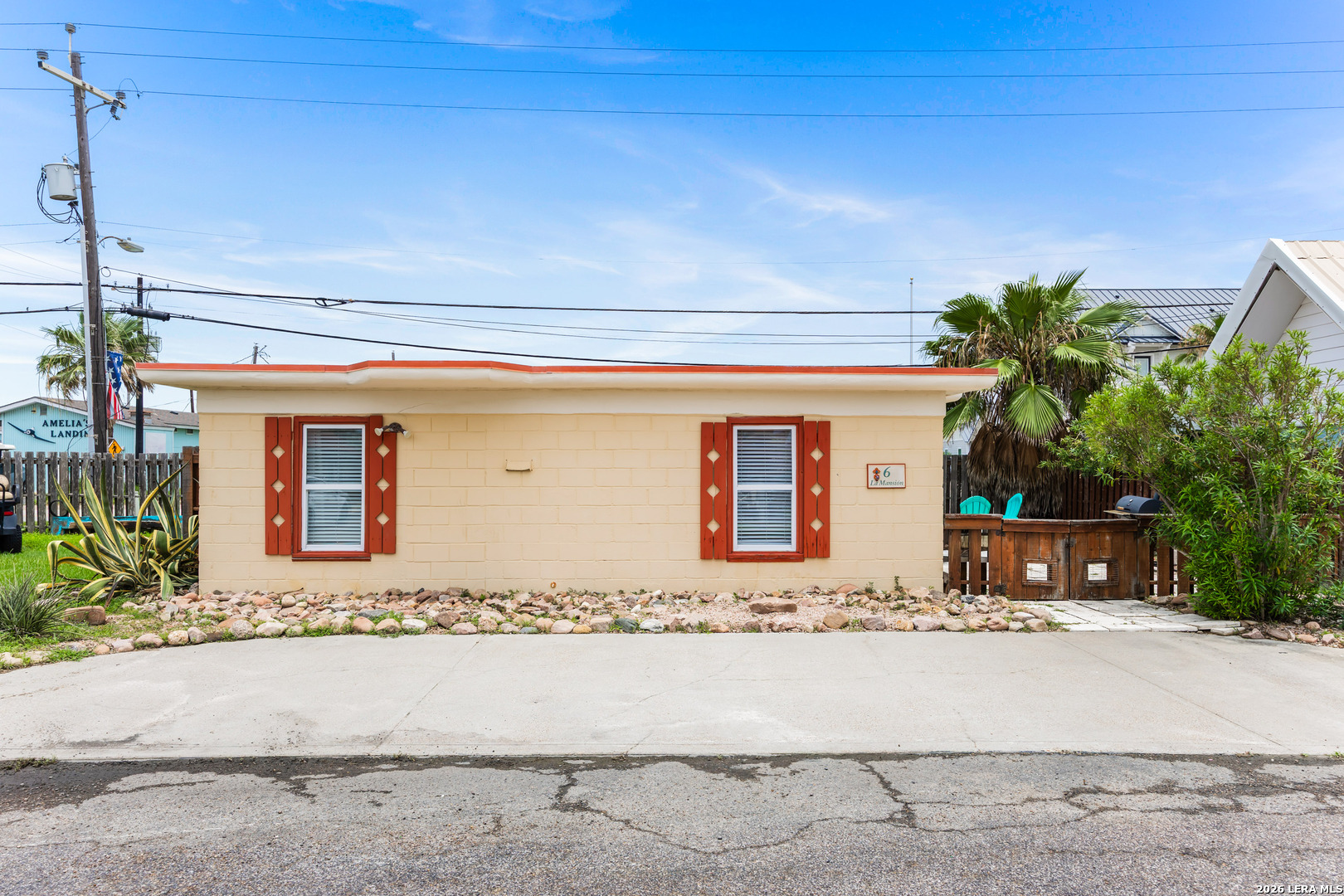 134 #6 N Alister St, Port Aransas, TX 78373 — photo 1