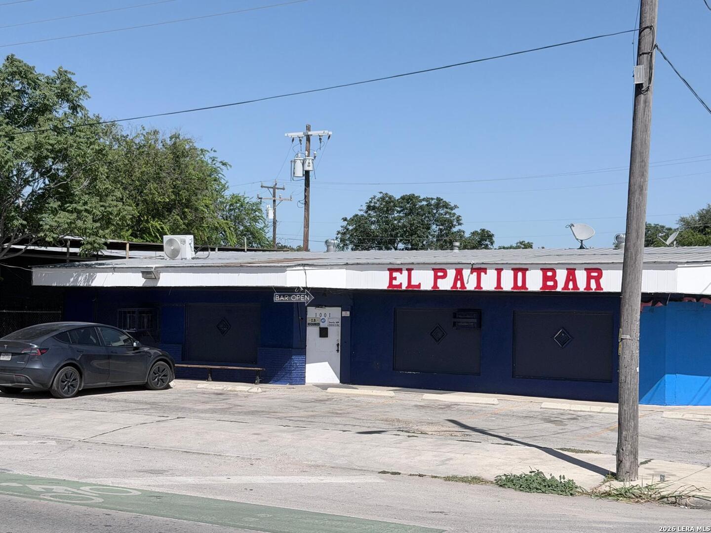 1001 Frio City Rd, San Antonio, TX 78207 — photo 1