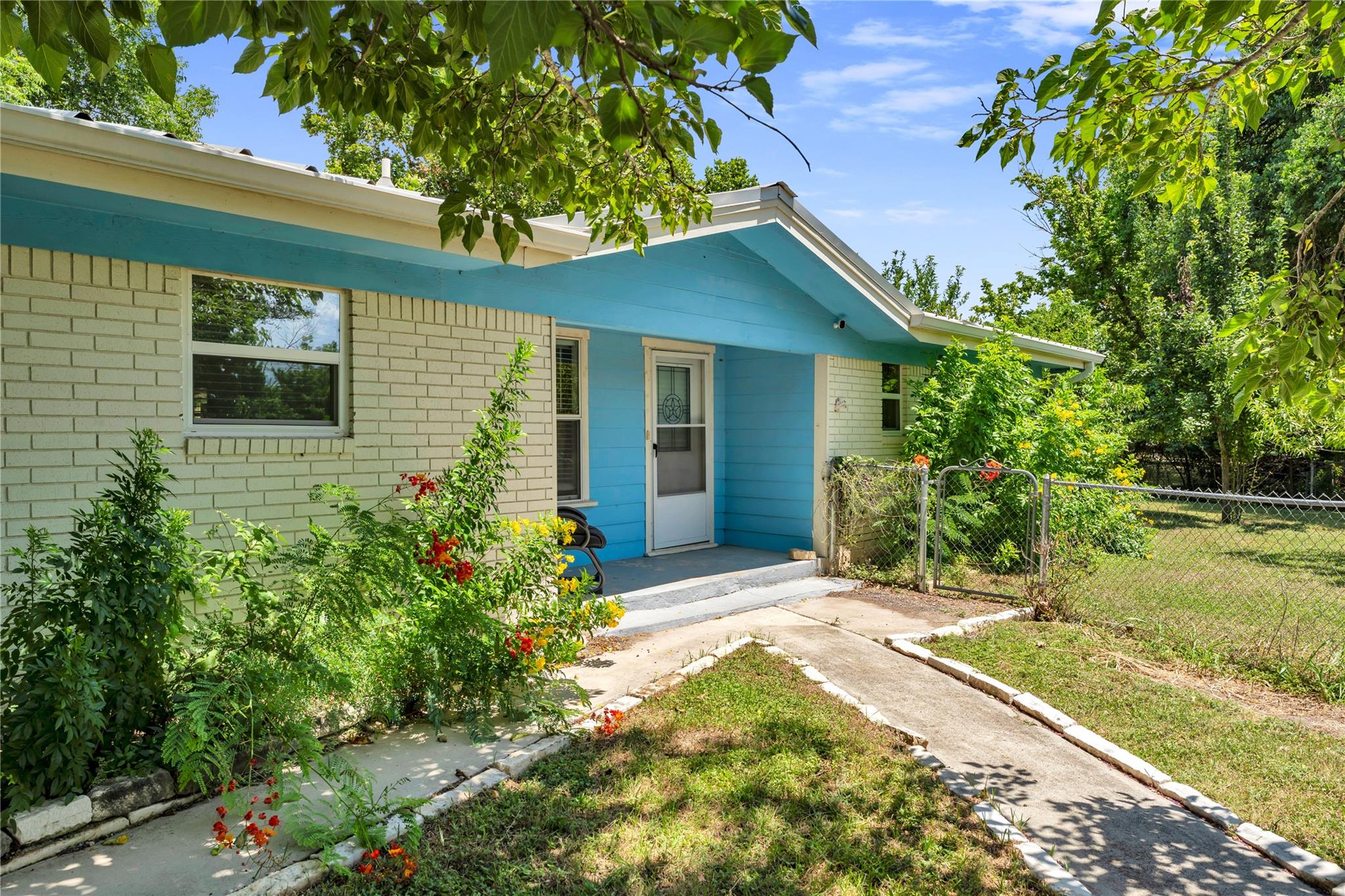 505 Chisum, Burnet, TX 78611 — photo 1