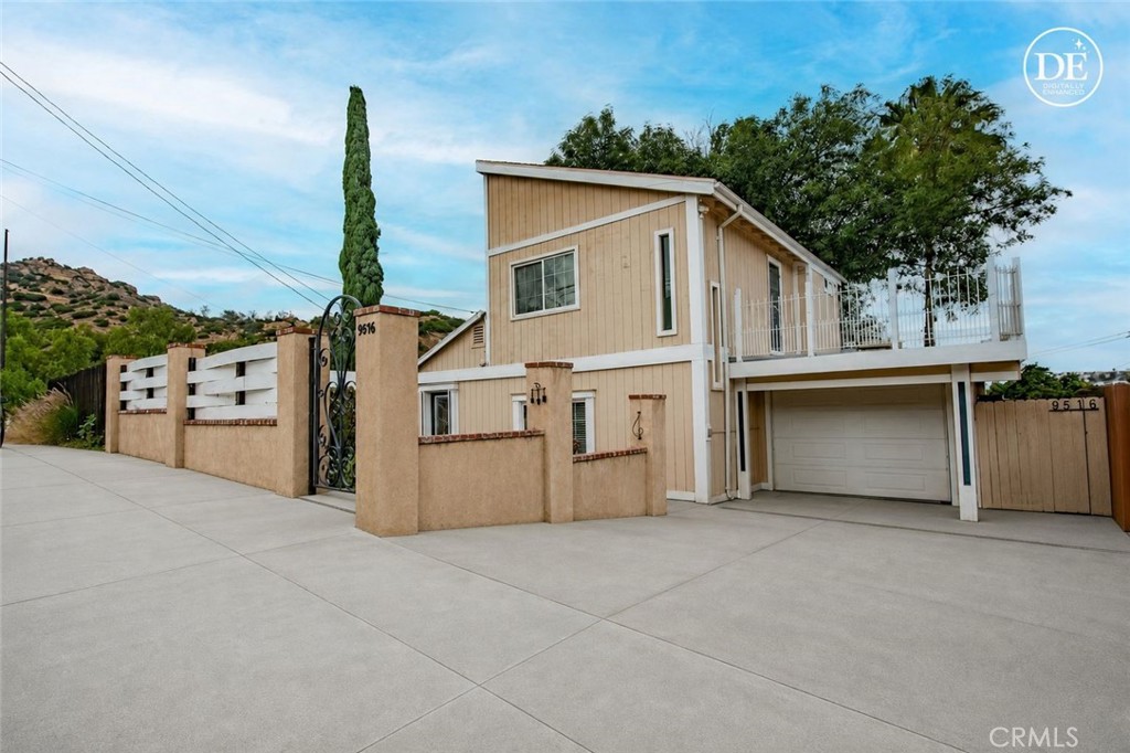 9516 Dennis, Chatsworth, CA 91311 — photo 1