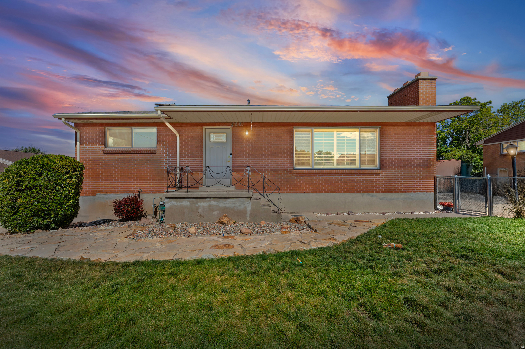 4021 S IVANA ST, West Valley City, UT 84120 — photo 1