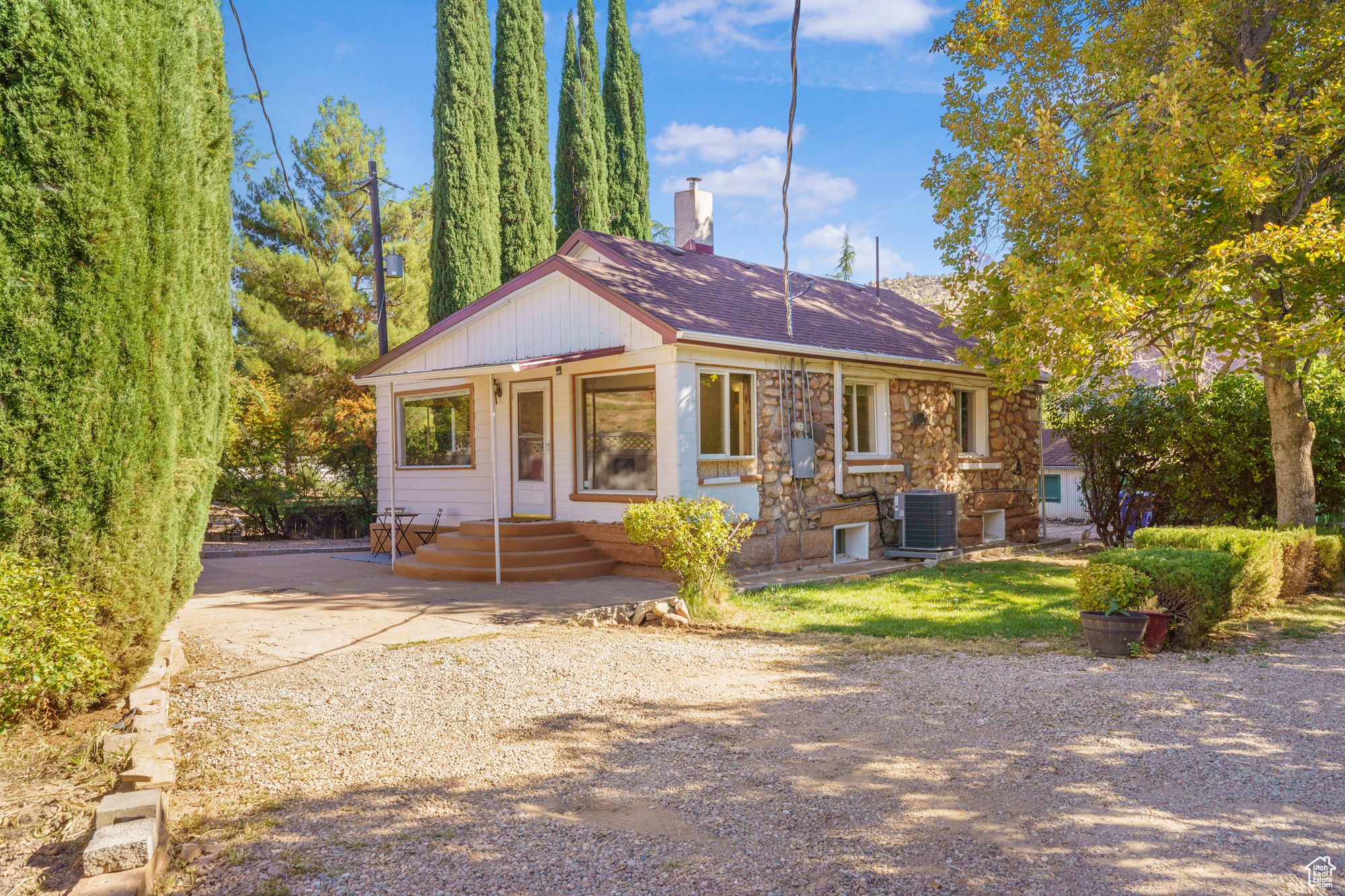 336 E MAIN ST, Rockville, UT 84763 — photo 1