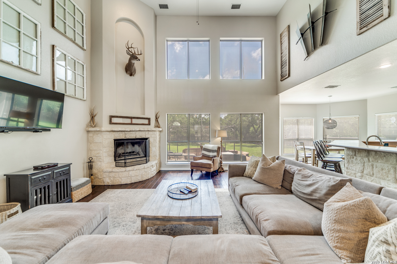 1316 Frontier, ,  78070 — photo 1