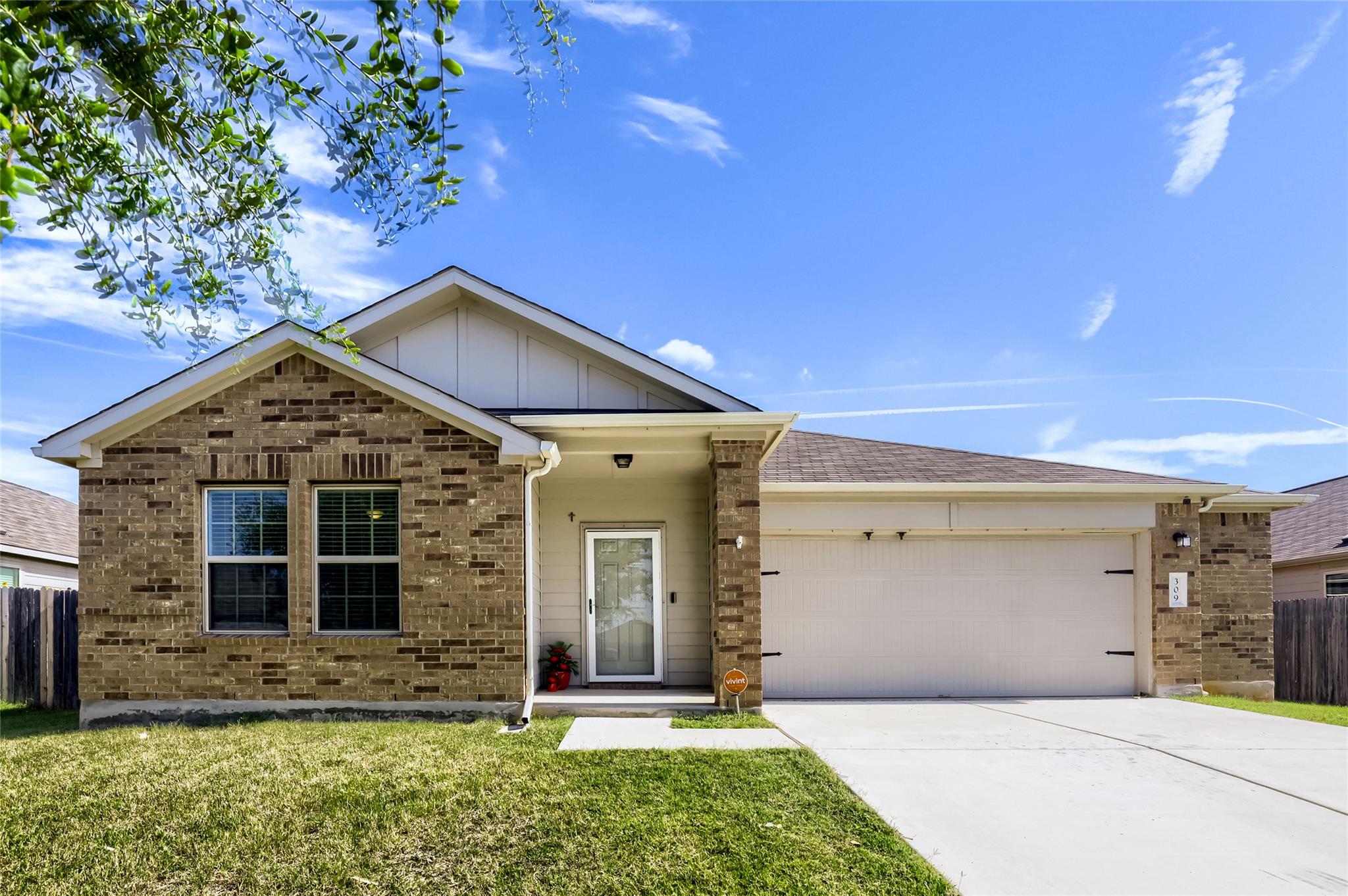 309 Colthorpe, Hutto, TX 78634 — photo 1