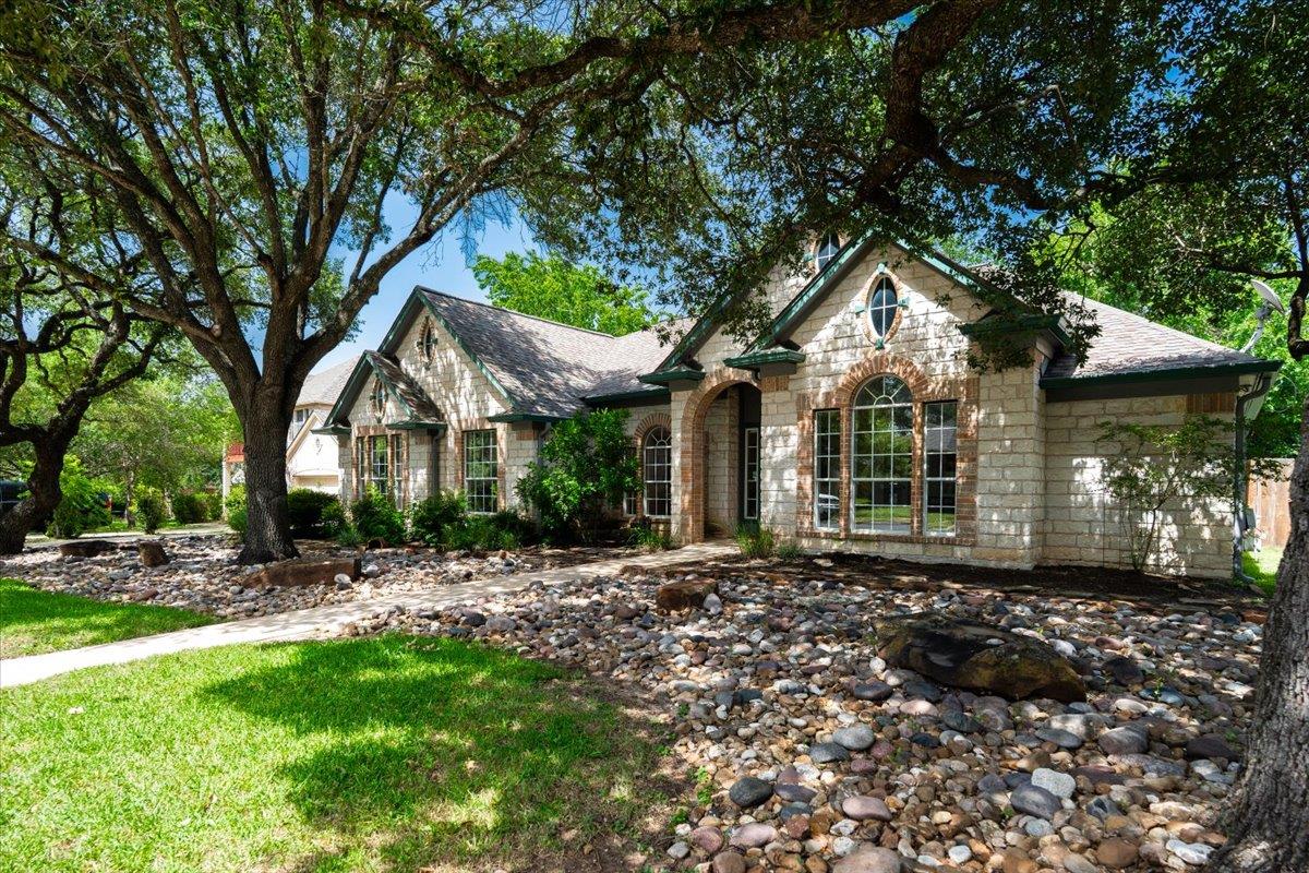 2513 Niemann, Austin, TX 78748 — photo 1