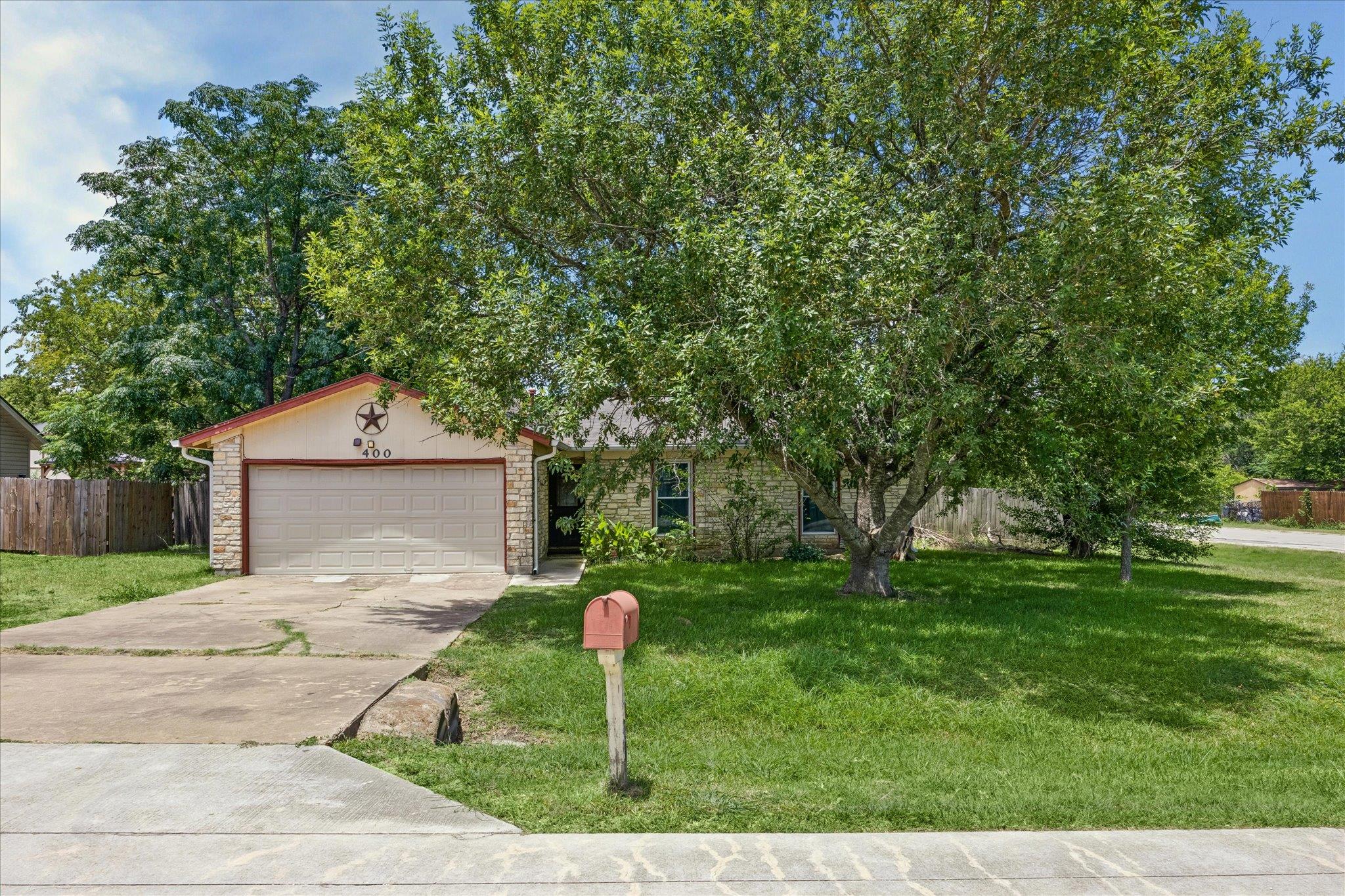 400 Bonita Vista, Buda, TX 78610 — photo 1