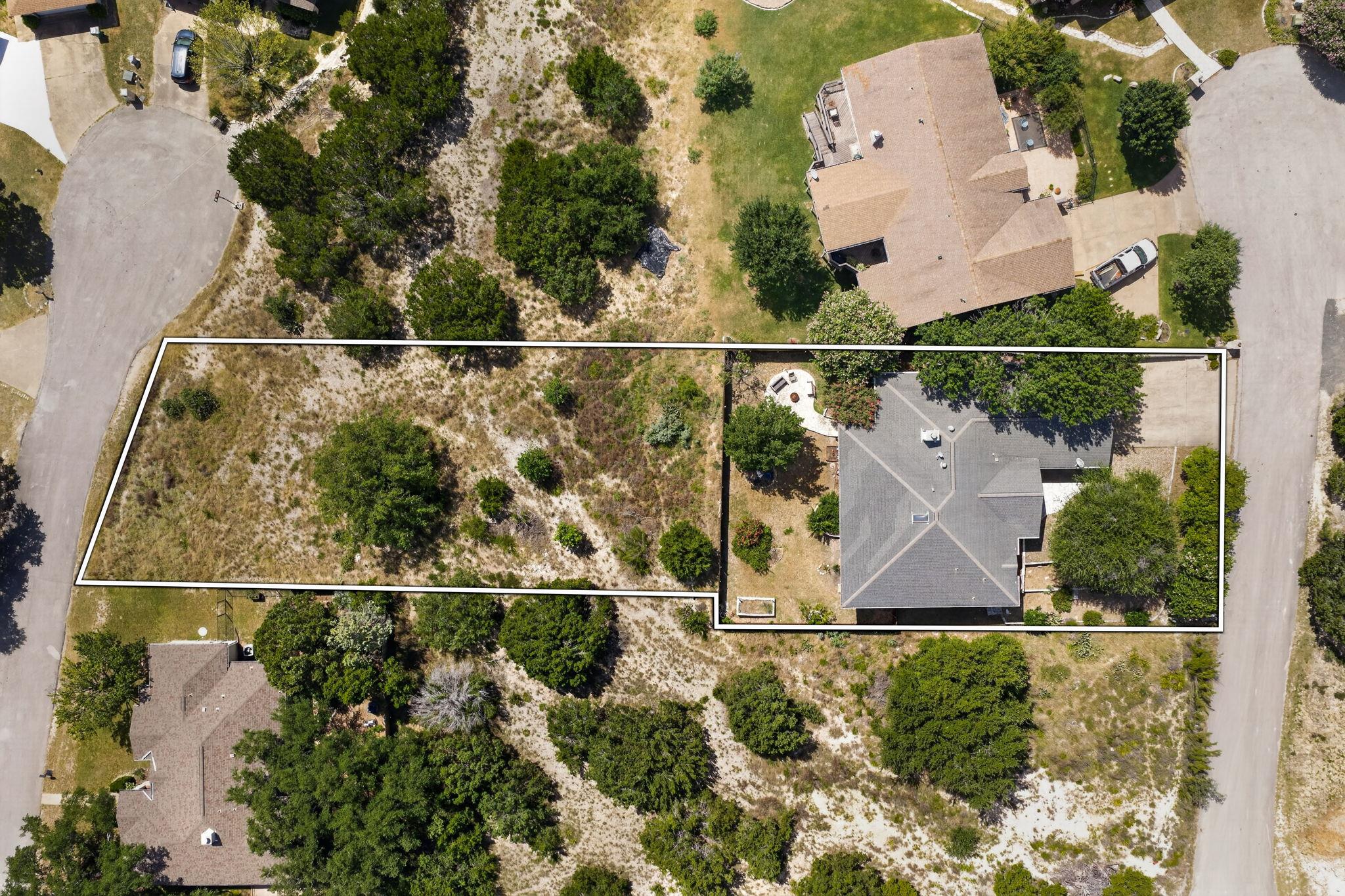 20802 Madison, Lago Vista, TX 78645 — photo 1