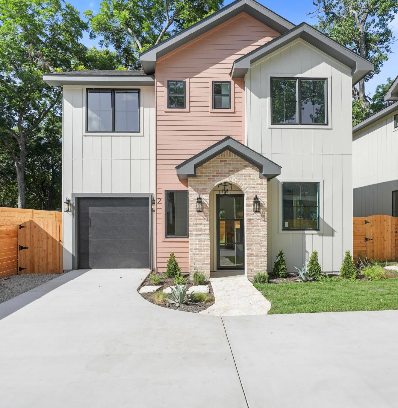 3103  Garwood St  #2, Austin, TX 78702 — photo 1