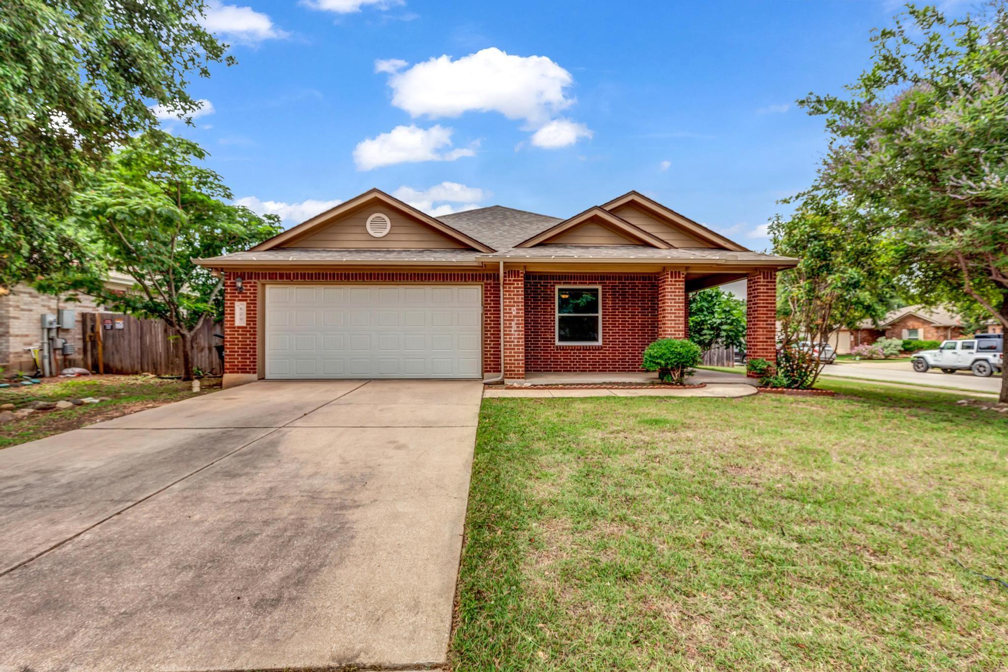 609 Golden Gate, Leander, TX 78641 — photo 1