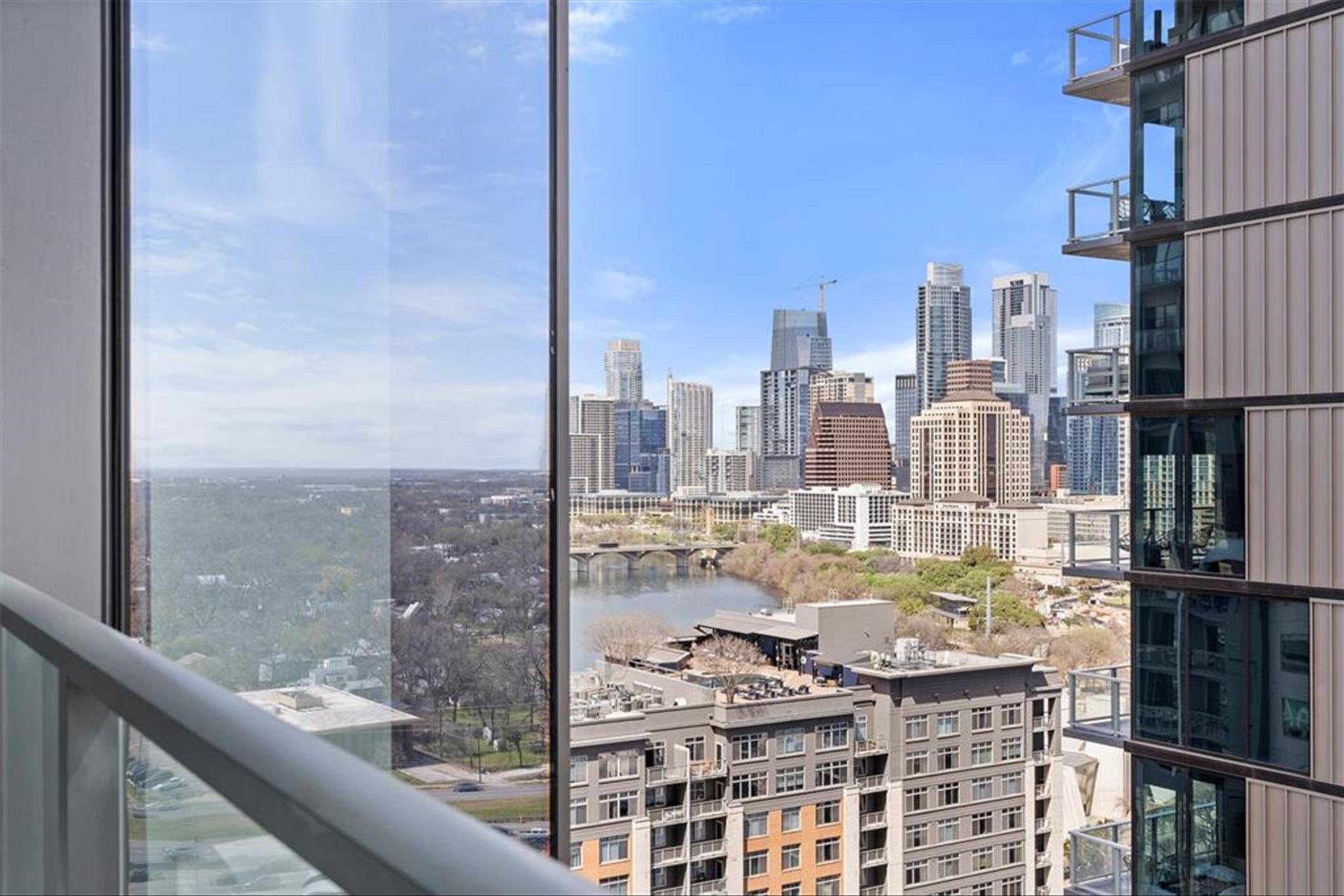 44 East, Austin, TX 78701 — photo 1